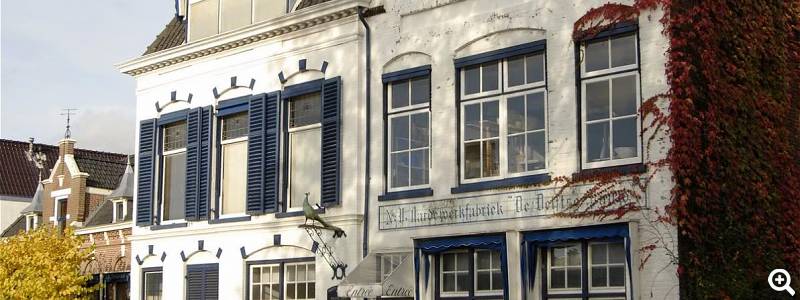 Außenansicht der Manufaktur - Foto: Heinen Delfts Blauw Außenansicht der Manufaktur - Foto: Heinen Delfts Blauw